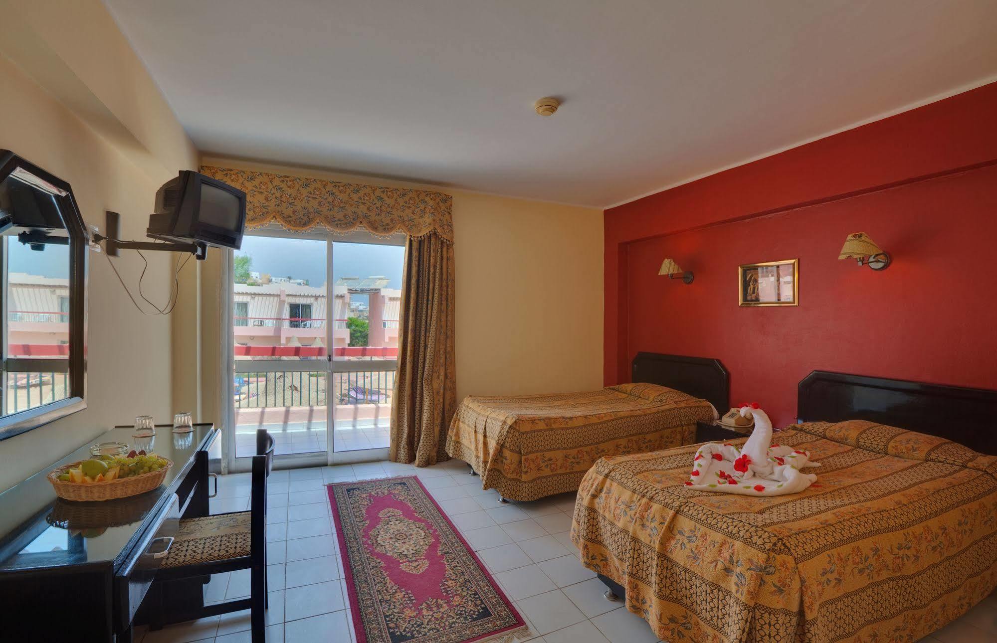 Beirut Hotel Hurghada Exterior foto